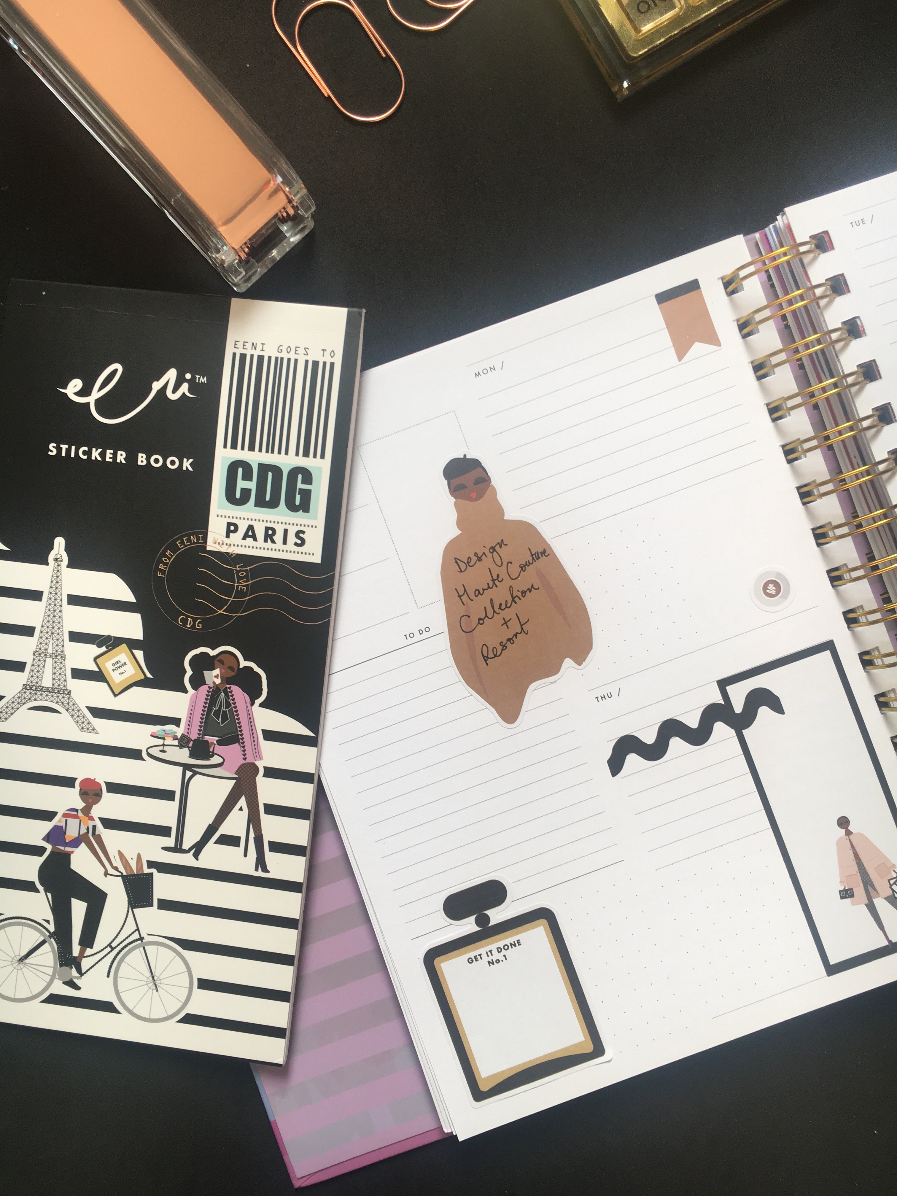 Eeni Goes to Paris Sticker Book Vol: 1